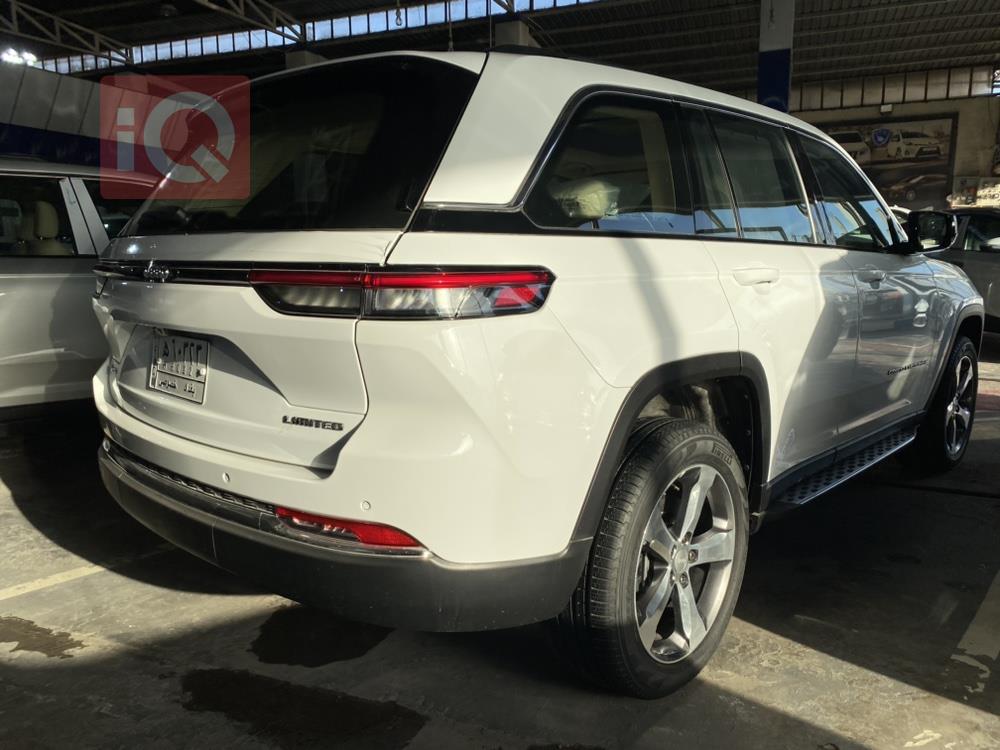 Jeep Grand Cherokee L